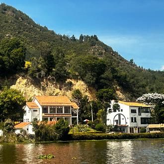 Pasadía - Hotel Refugio El Santuario