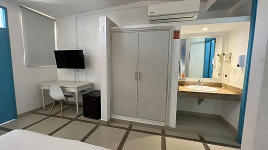Double room with interior view