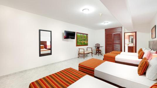 QUADRUPLE ROOM