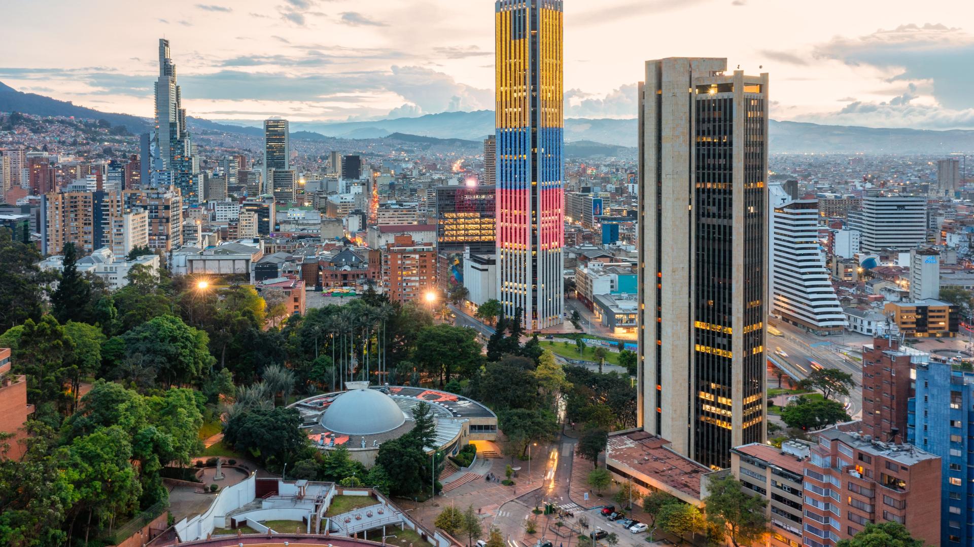 In the heart of the main cities of Colombia