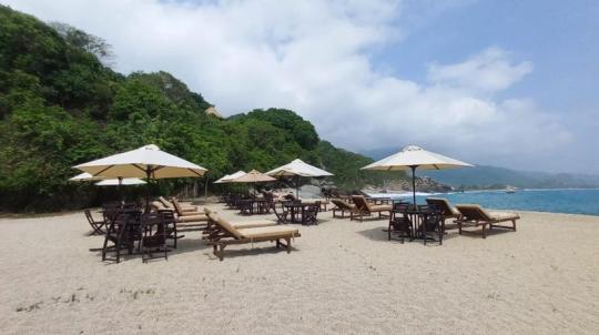 BBQ SERVICE ON THE BEACH